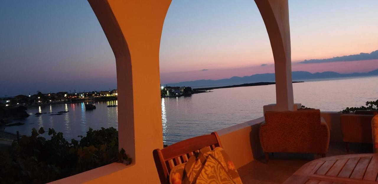 Sunset Holiday House Архангелос Экстерьер фото